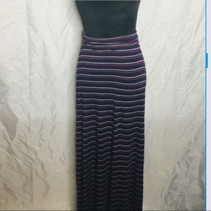 💟NWOT • Size XL • Stripped Maxi Skirt